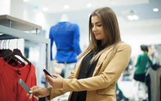 In-store displays contribute to an omnichannel customer experience.